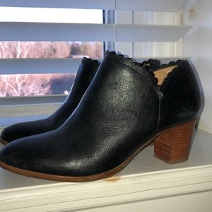 Jack rogers ankle bootie